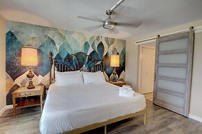 350 El Matador 2 Bedroom Condo by RedAwning