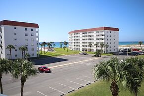 141 El Matador 2 Bedroom Condo by RedAwning