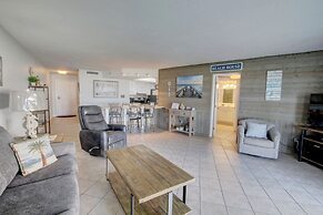 415 El Matador 1 Bedroom Condo by RedAwning