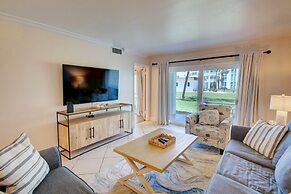 317 El Matador 2 Bedroom Condo by RedAwning