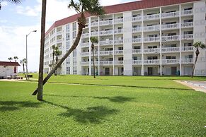 319 El Matador 2 Bedroom Condo by RedAwning