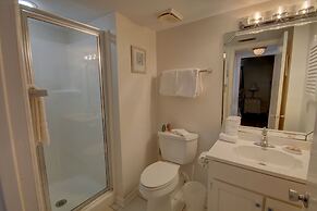 319 El Matador 2 Bedroom Condo by RedAwning