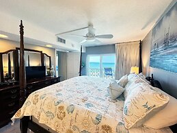 362 El Matador 2 Bedroom Condo by RedAwning