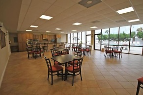 335 El Matador 1 Bedroom Condo by RedAwning