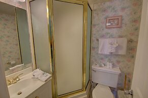 433 El Matador 2 Bedroom Condo by RedAwning