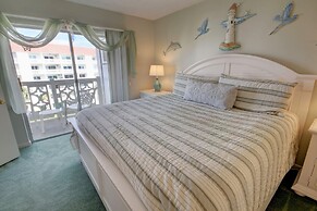 452 El Matador 2 Bedroom Condo by RedAwning