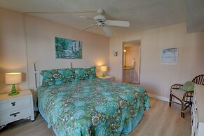 366 El Matador 2 Bedroom Condo by RedAwning