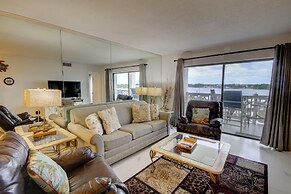 562 El Matador 2 Bedroom Condo by RedAwning