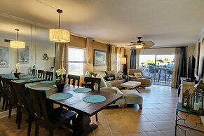 420 El Matador 2 Bedroom Condo by RedAwning