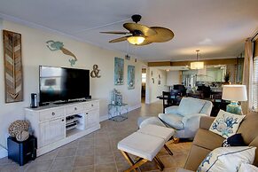 420 El Matador 2 Bedroom Condo by RedAwning