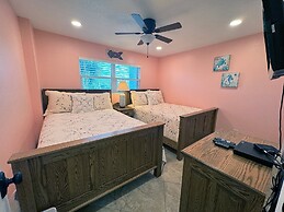 333 El Matador 2 Bedroom Condo by RedAwning