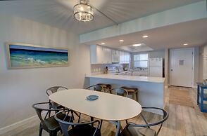 423 El Matador 2 Bedroom Condo by RedAwning