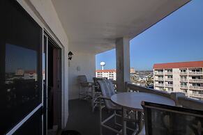 464 El Matador 1 Bedroom Condo by RedAwning