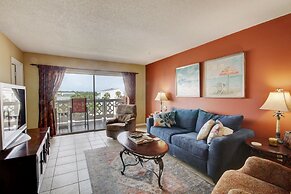 547 El Matador 2 Bedroom Condo by RedAwning