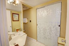 547 El Matador 2 Bedroom Condo by RedAwning