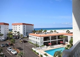 554 El Matador 1 Bedroom Condo by RedAwning