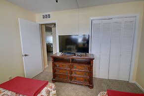 256 El Matador 2 Bedroom Condo by Redawning