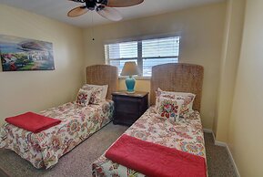 256 El Matador 2 Bedroom Condo by Redawning