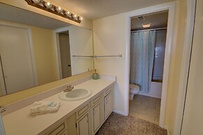 256 El Matador 2 Bedroom Condo by Redawning