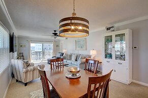 440 El Matador 2 Bedroom Condo by RedAwning