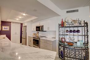 434 El Matador 1 Bedroom Condo by RedAwning