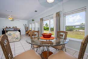 Romar Lakes 103e 2 Bedroom Condo