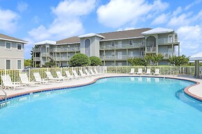 Romar Lakes 103e 2 Bedroom Condo