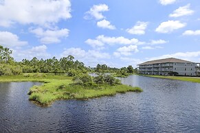 Romar Lakes 103e 2 Bedroom Condo