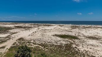 Royal Gulf Beach & Racquet Club 5302 1 Bedroom Condo