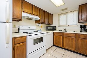 Driftwood Towers 5e 2 Bedroom Condo