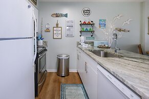 Royal Palms 1007 1 Bedroom Condo