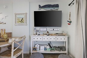 Royal Palms 1007 1 Bedroom Condo