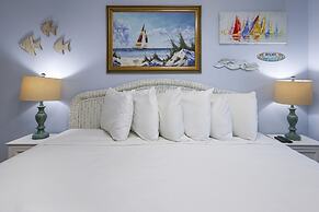 Royal Palms 1007 1 Bedroom Condo