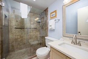 Driftwood Towers 6d 2 Bedroom Condo