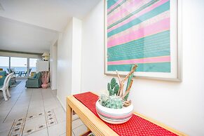 Driftwood Towers 6d 2 Bedroom Condo