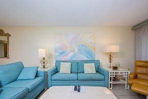 Driftwood Towers 6d 2 Bedroom Condo