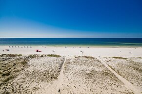 Driftwood Towers 6d 2 Bedroom Condo