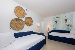 Island Sunrise 365 2 Bedroom Condo