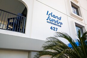 Island Sunrise 365 2 Bedroom Condo