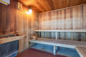 Island Tower 601 3 Bedroom Condo