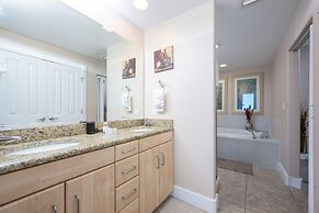 Island Tower 601 3 Bedroom Condo