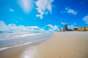 Island Tower 601 3 Bedroom Condo