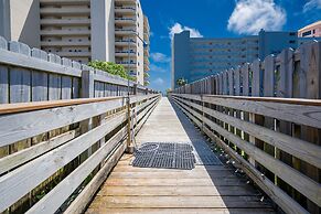 Mariner Lakes 40 2 Bedroom Condo