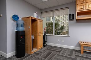 Seawind 809 3 Bedroom Condo