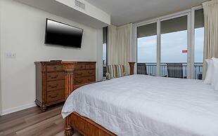 Colonnades 1201 4 Bedroom Condo