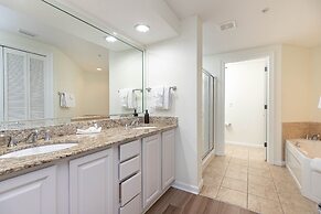 Colonnades 1201 4 Bedroom Condo