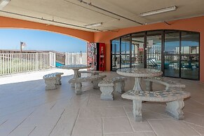 Harbour Place 207 2 Bedroom Condo