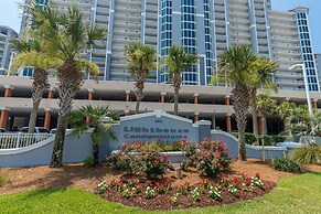 Lighthouse 215 3 Bedroom Condo