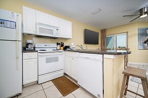 Grand Caribbean 323 1 Bedroom Condo