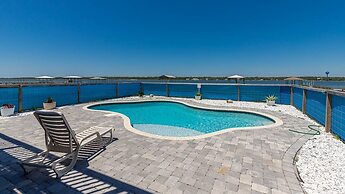 Blue Lagoon Escape House 2784 3 Bedroom Home